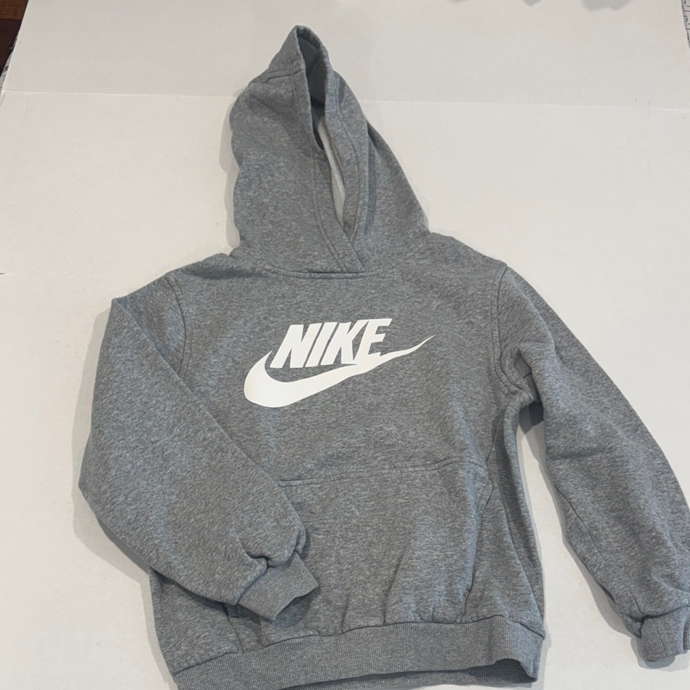 Nike Heather Gray Pullover Hoodie